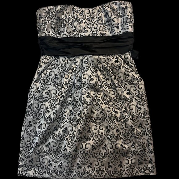 NWT Vintage Y2K Junior Prom/Homecoming Formal Cocktail Style Dress in US Size 13 - Picture 1 of 8